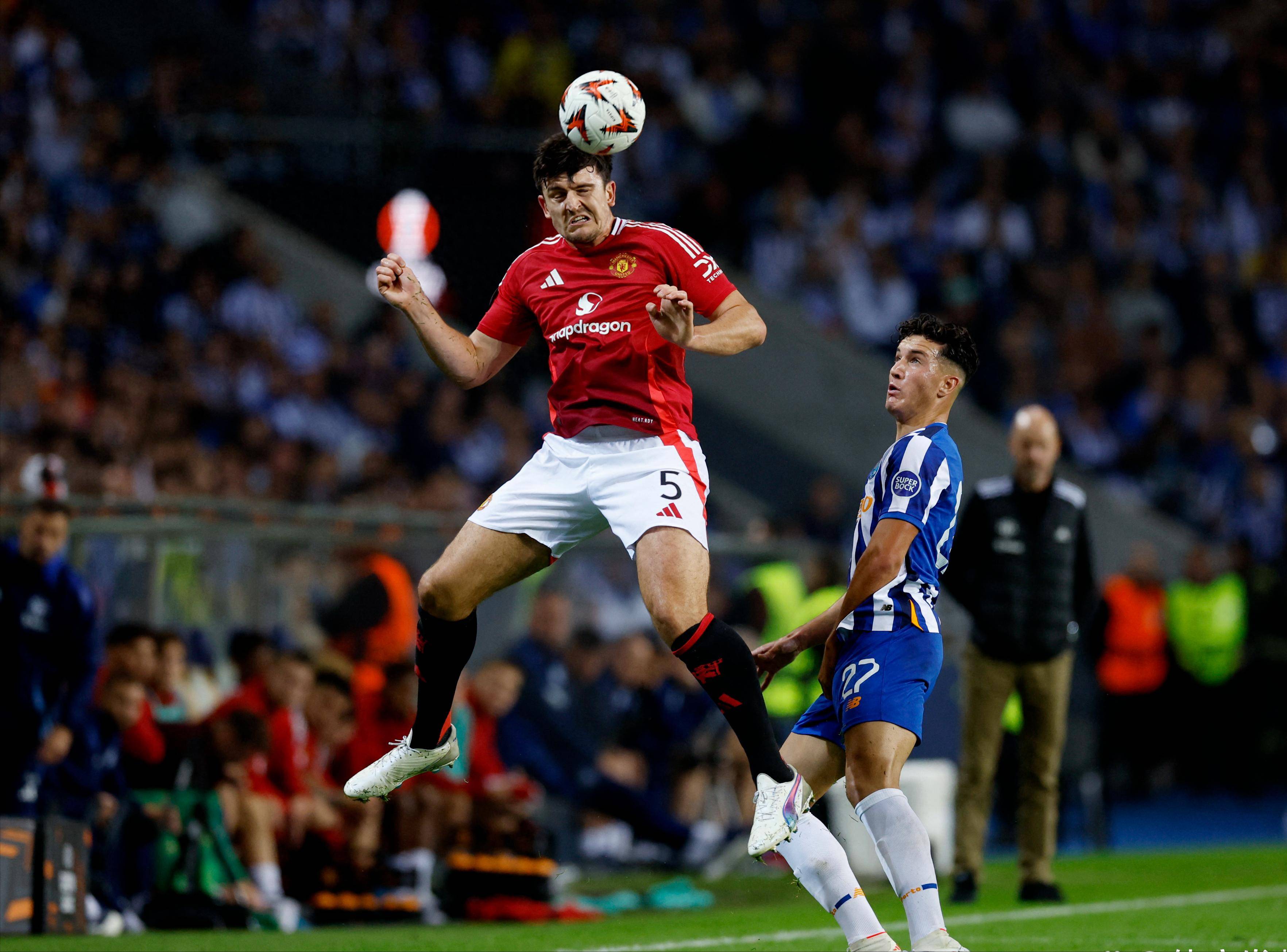 罗马排名第五,欧冠席位或许将实现,球迷期待 罗马排名第五,欧冠席位或许将实现,球迷期待