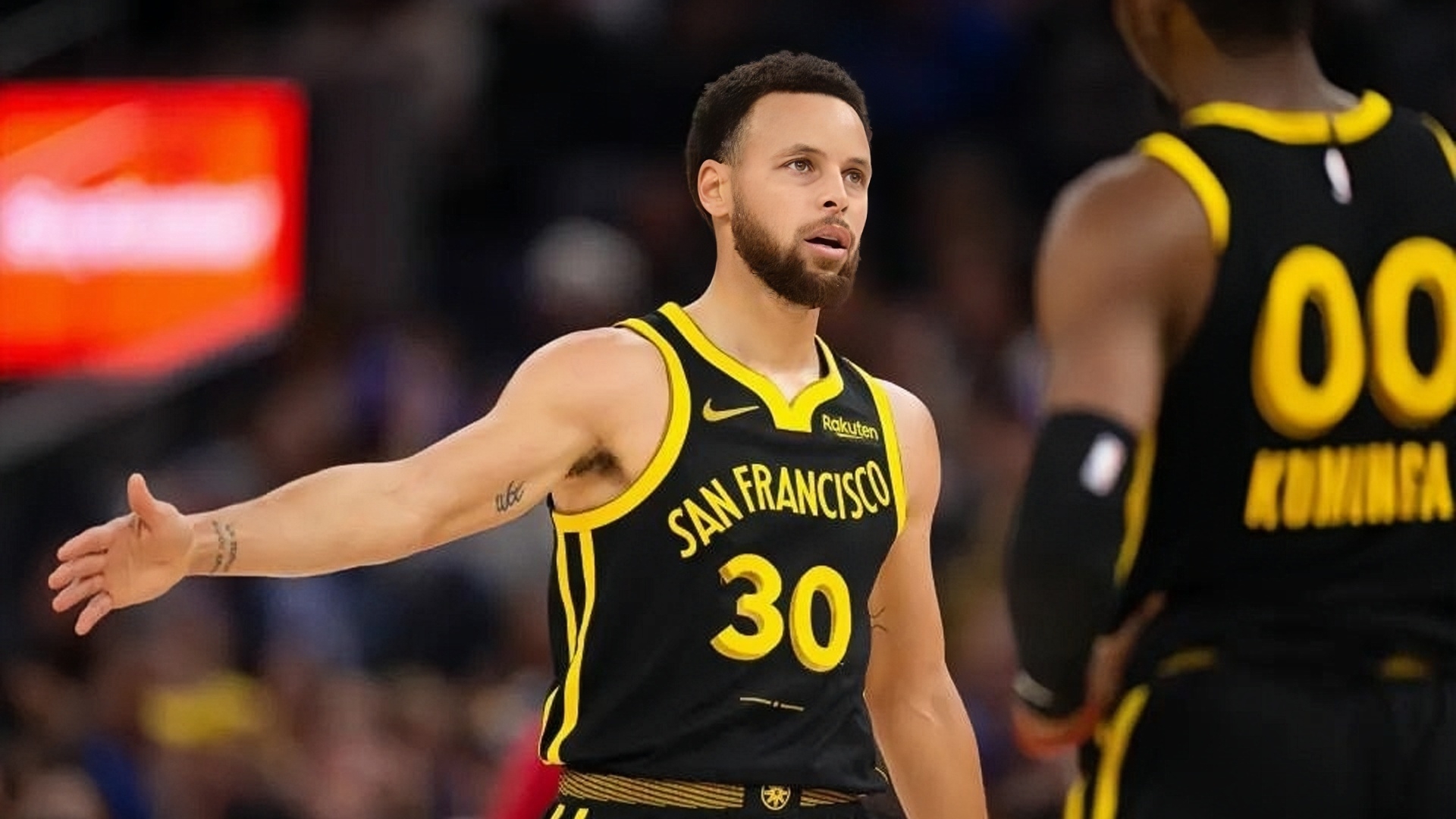 勇士主场不敌热火，库里独砍30分难救队的简单介绍