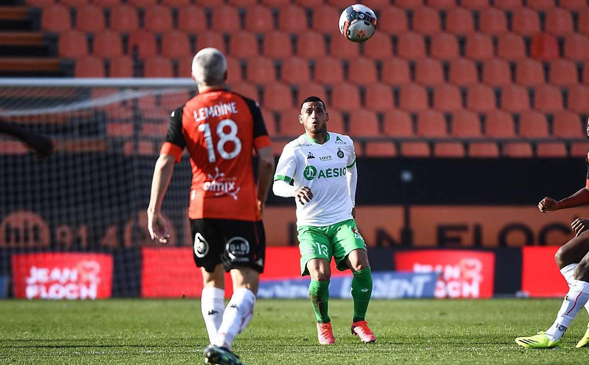 关于亚眠主场惨败图卢兹，陷入积分榜低谷的信息