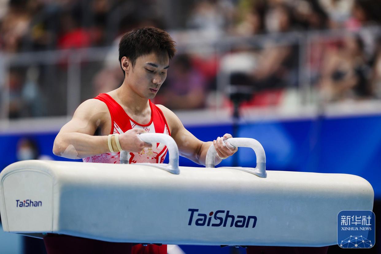 包含体操男团赛中国队夺得亚军，展现团队实力的词条