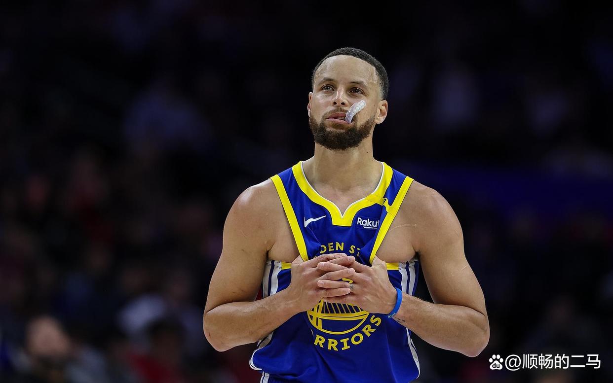 澳客网页版-勇士击败灰熊，库里单节17分逆转战果