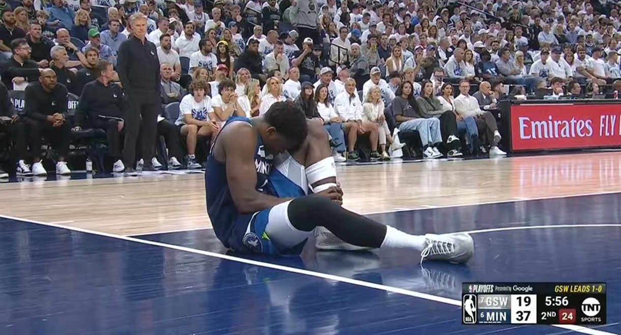 福建狼队主场取胜，士气大振的简单介绍