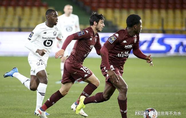 里尔队新赛季表现抢眼！